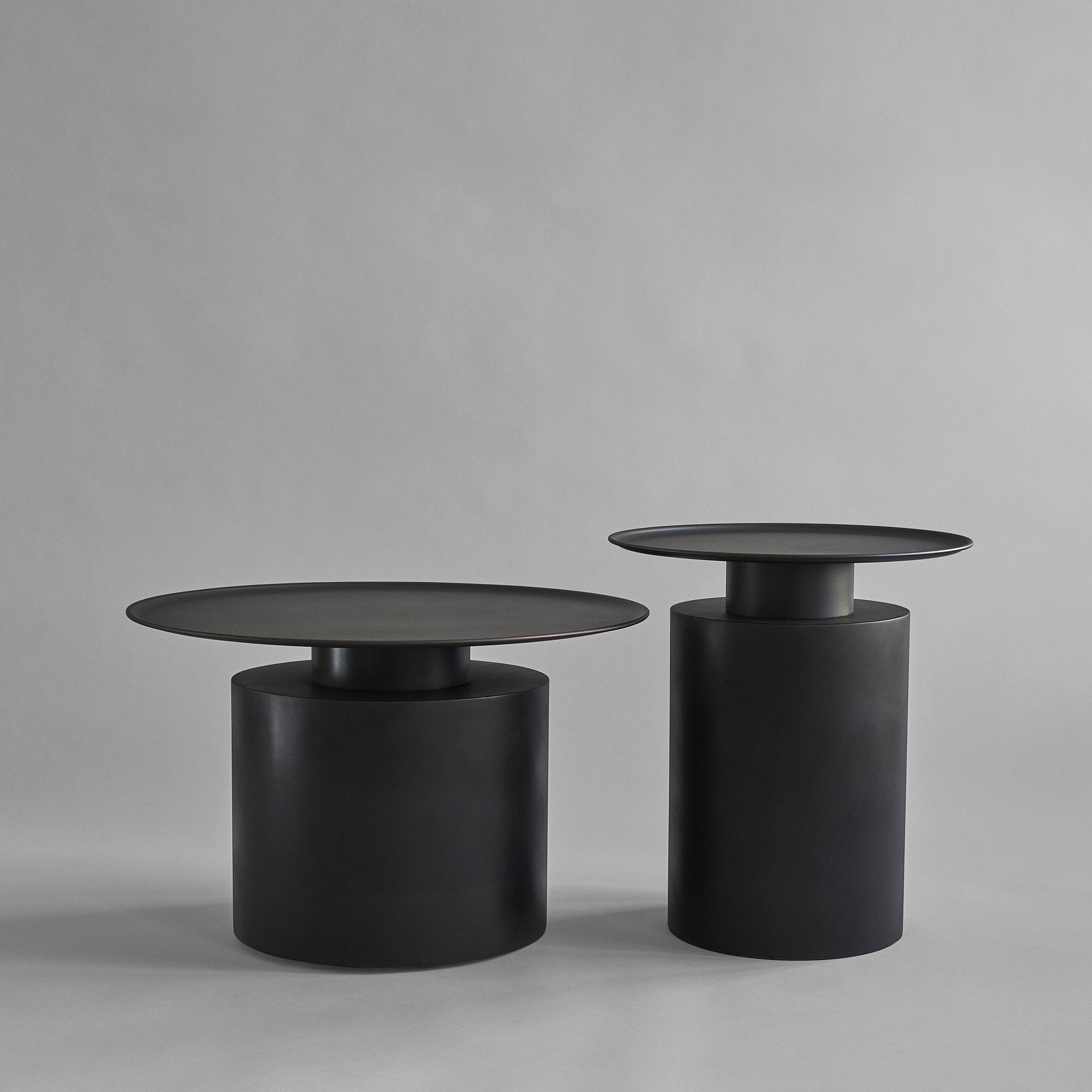 Pillar shop end table