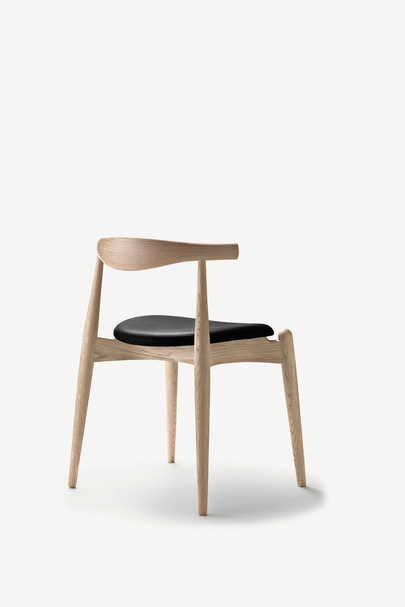 CH20 Elbow Chair - Black Leather