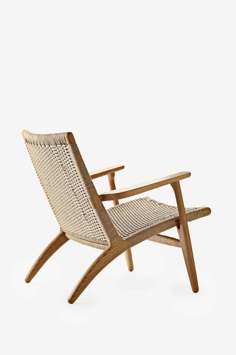 CH25 Easy Chair