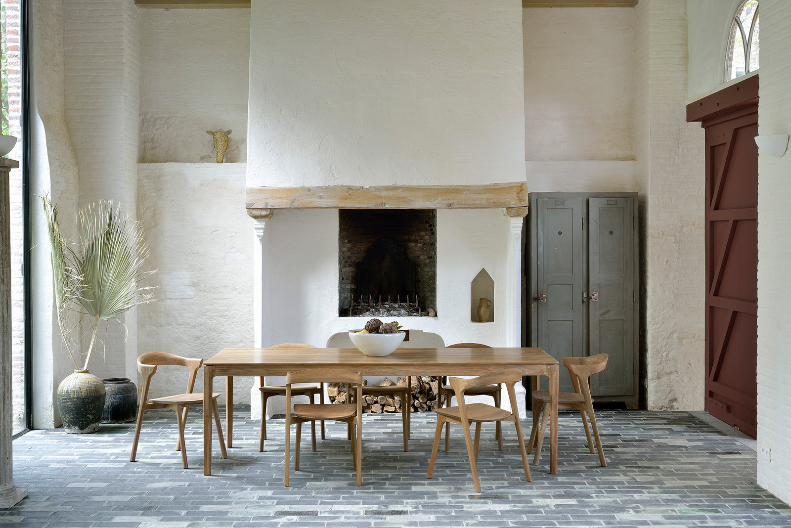 romanmood 韓国 hug meal table Heart'n'Soul | Dining Table – UMAGE US