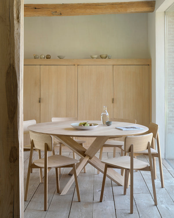 Oak Circle Dining Table