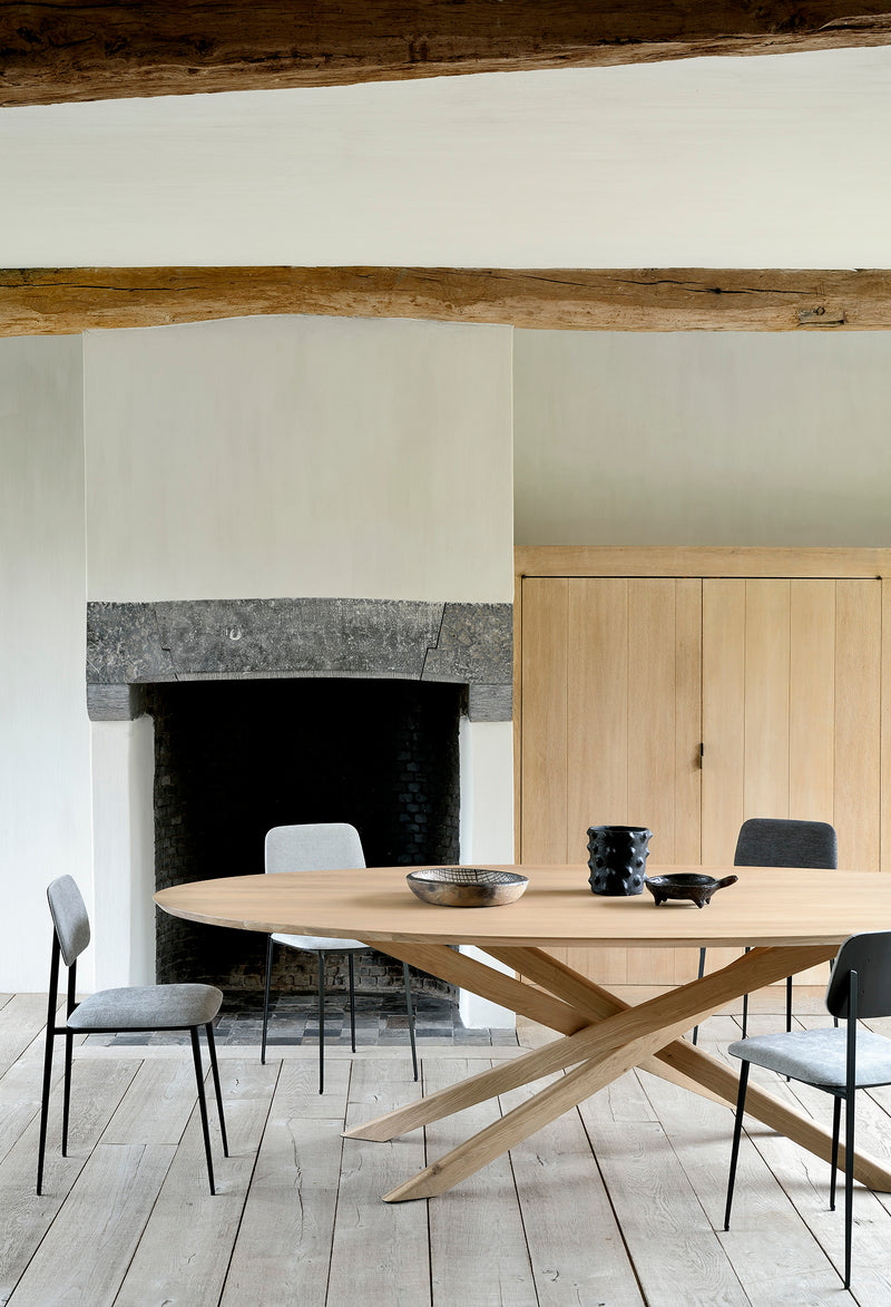 Oak Mikado Oval Dining Table
