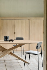 Oak Mikado Oval Dining Table