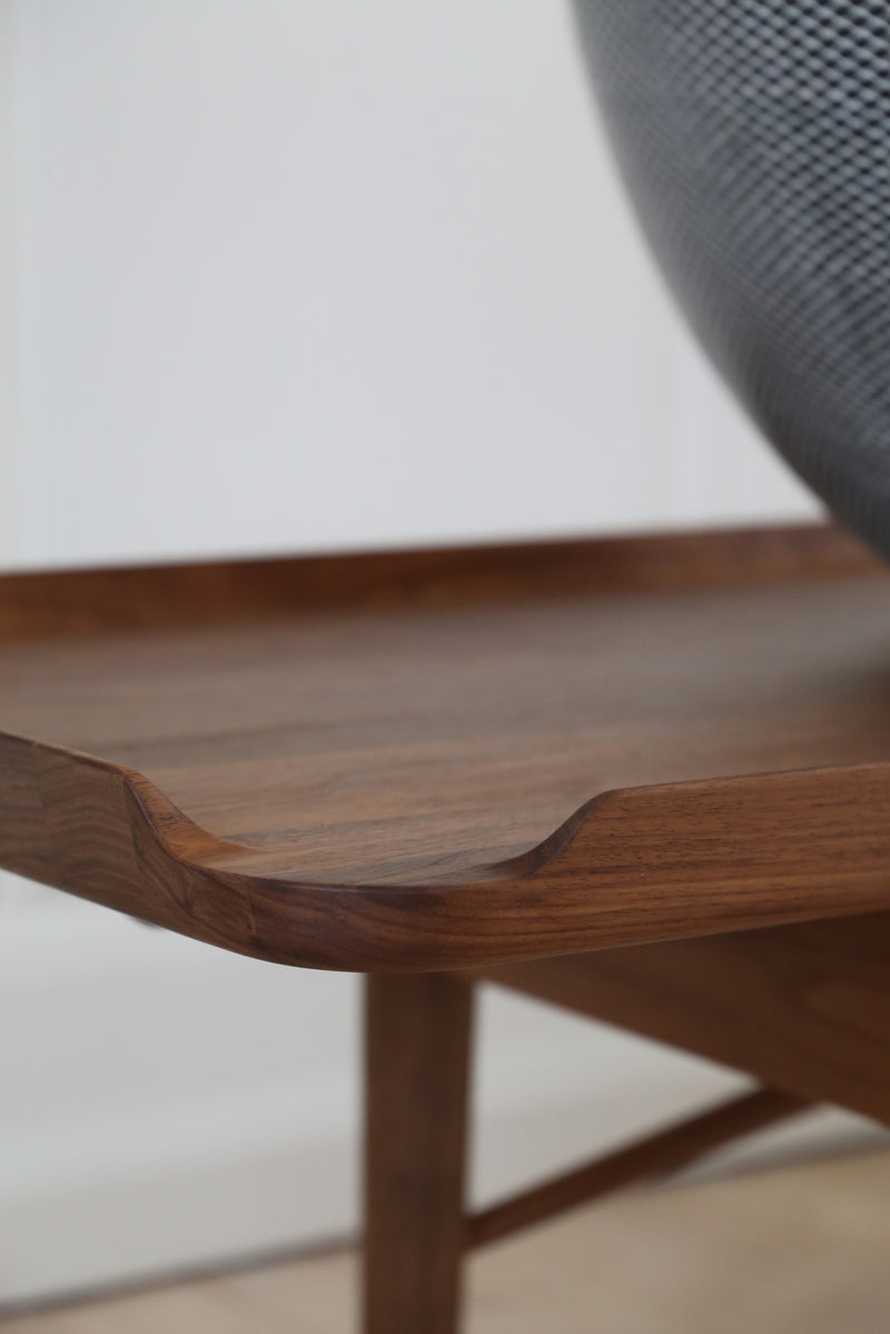 Cocktail Bench