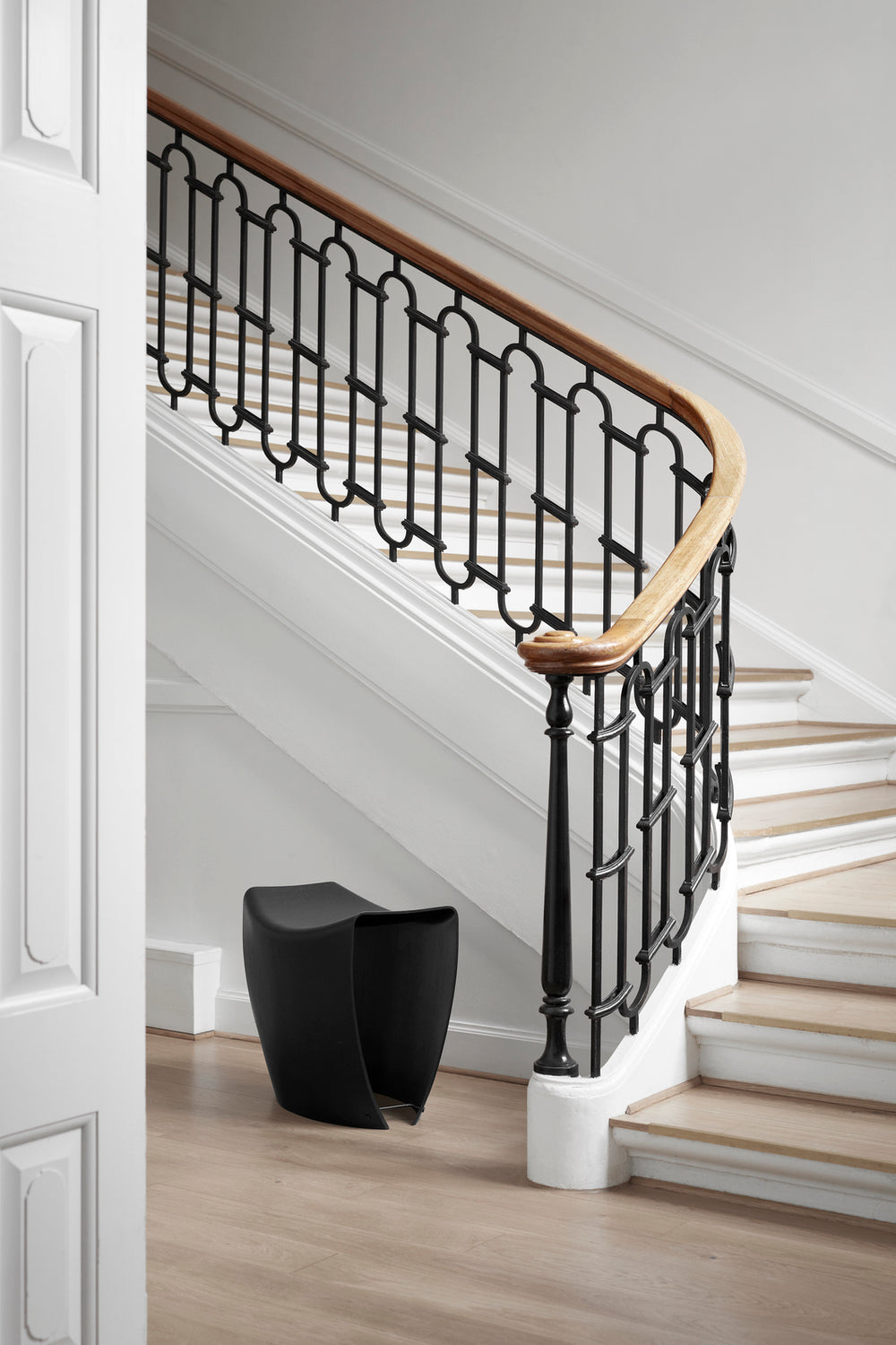 Gallery Stool – Hygge Life