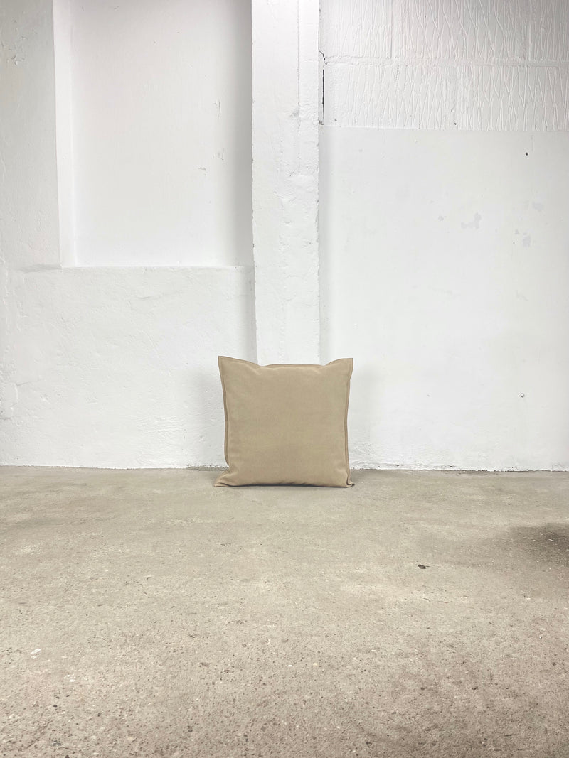Suede Pillow - Camel / Beige