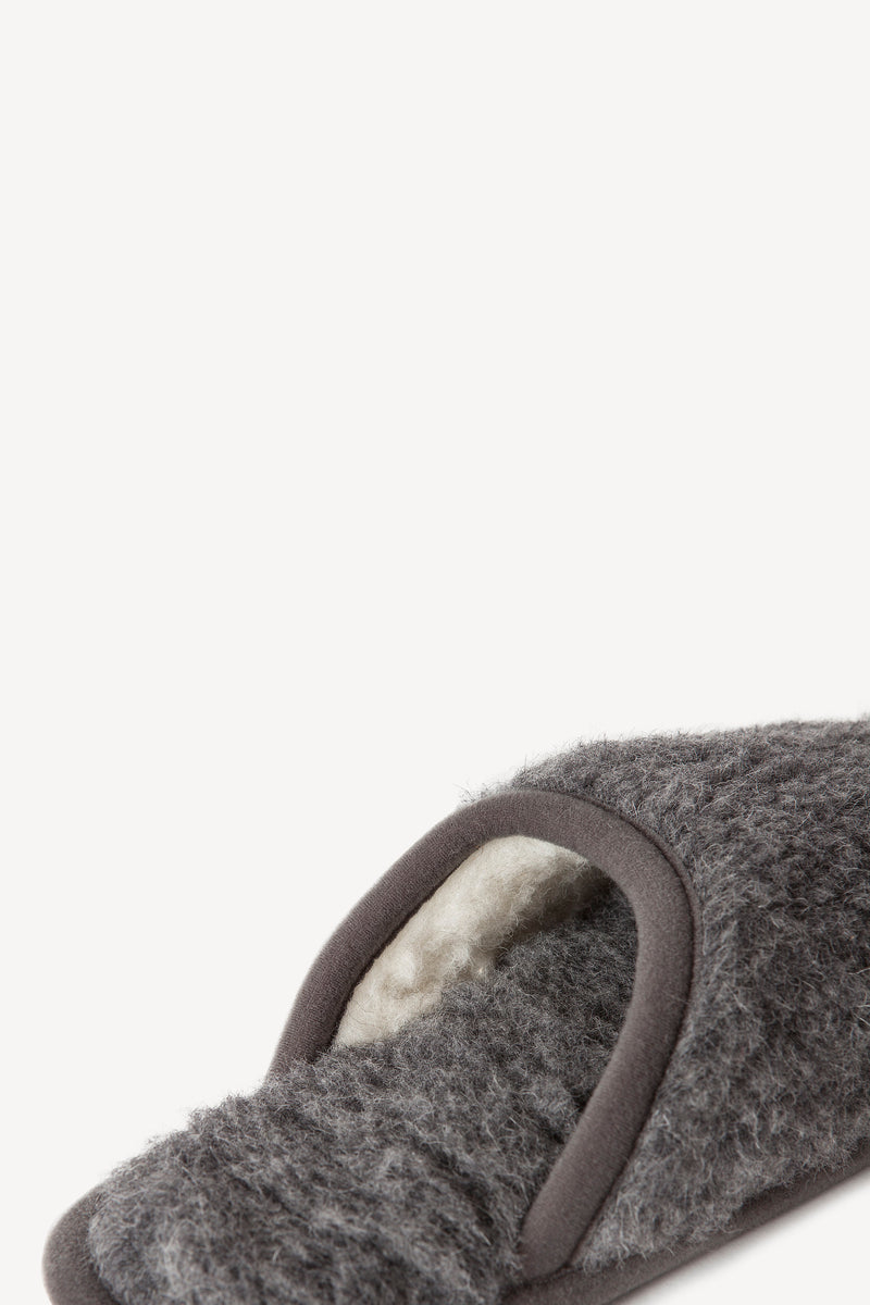 Gray shop house slippers